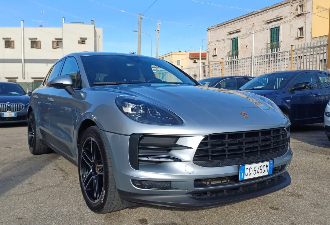 Porsche Macan (2021)